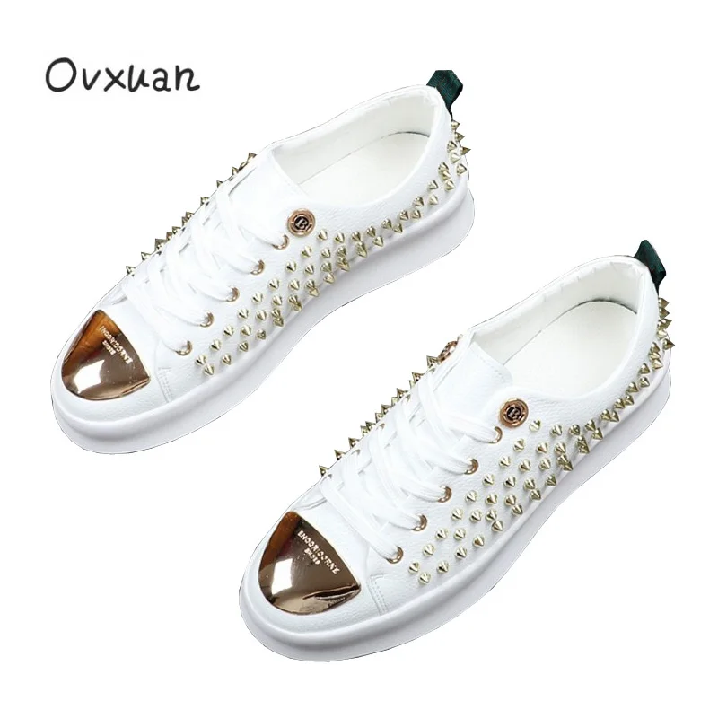 

Sheet Metal B coin Rivet Luxury Brand Mens Hip Hop Trainers Sneakers Shoes Men Flats Fashion Banquet Prom Dresses Loafers Shoes