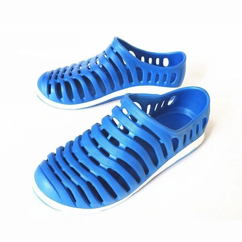 Man Classic Garden Shoes Summer Slipper Lightweight Crocs Beach Outdoor Man Sneaker Crocs-shoes Men Water Sandals