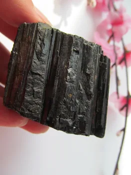 

159g Natural Black Tourmaline Ore Stones Crystal Specimen Healing Home Decorations Furnishing Articles Crafts Carving Collection