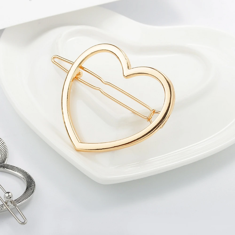 

2018 Metal Heart Hair Clip Fashion And Hair Clips for Girls Women Delicate Simple Cute Decorations Accessories Jewelry Hair Pin