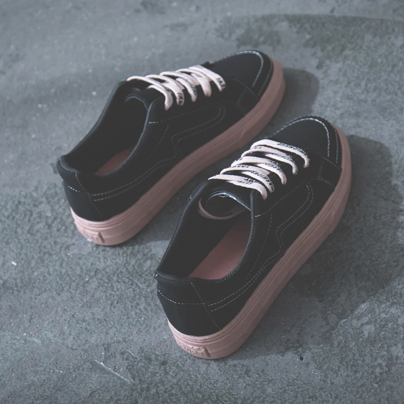 

Hot Selling Casual Shoes Women Breathable Light Sneakers Canvas Shoes Women Tenis Feminino Casual Flat Shoes Sapato Feminino