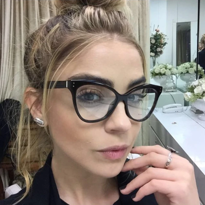 

VEGA Ladies Retro Myopia Eyeglasses Frames Designer Optical Glasses Frame for Women Prescription Vintage Transparent lenses 215