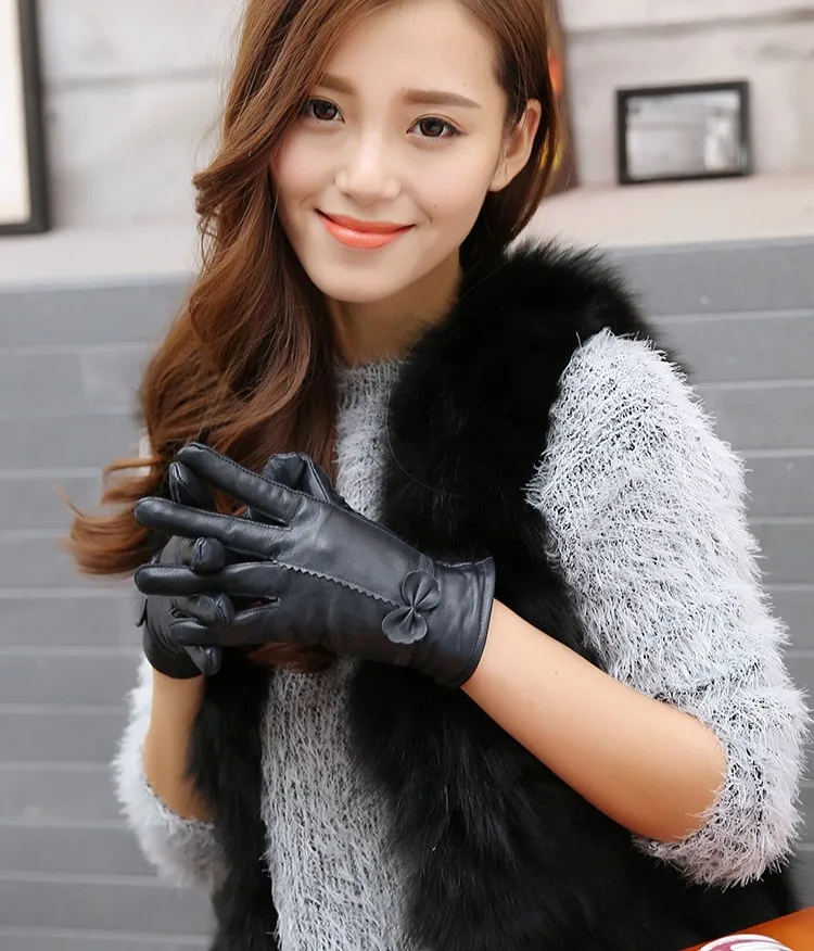 2442636148_282565746