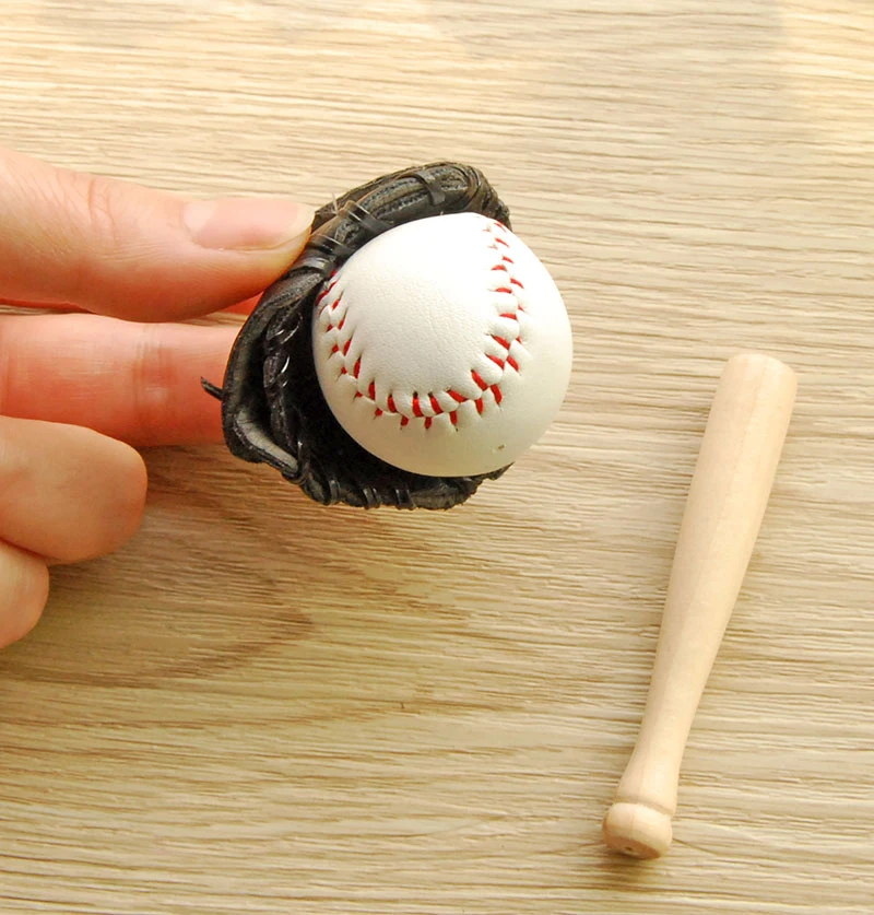 C009 الأطفال طفل هدية لعبة 1:6 دمية مصغرة الأثاث مصغرة rement الريشة البولينج الكرة مجموعة