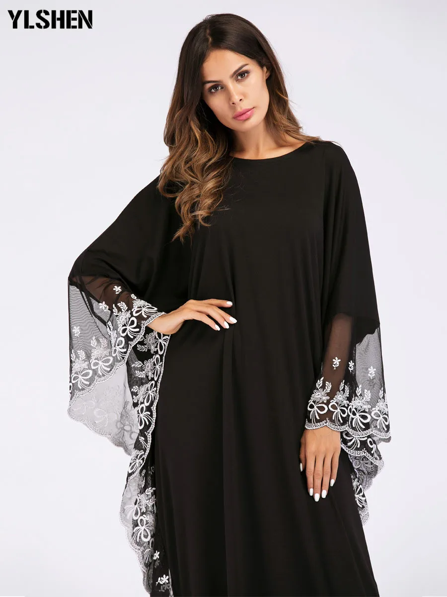 

2019 Muslim Abaya Dubai Women Sexy Lace Embroidered Batwing Sleeve Moslim Dress Kaftan Islamic Turkey Islamic Clothing Black