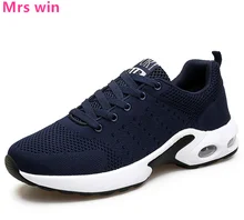 New Lightweight Men Air Running Shoes Breathable Men Sneakers Flyknit Sport Shoes Outdoor Athletic Walking Jogging Shoes