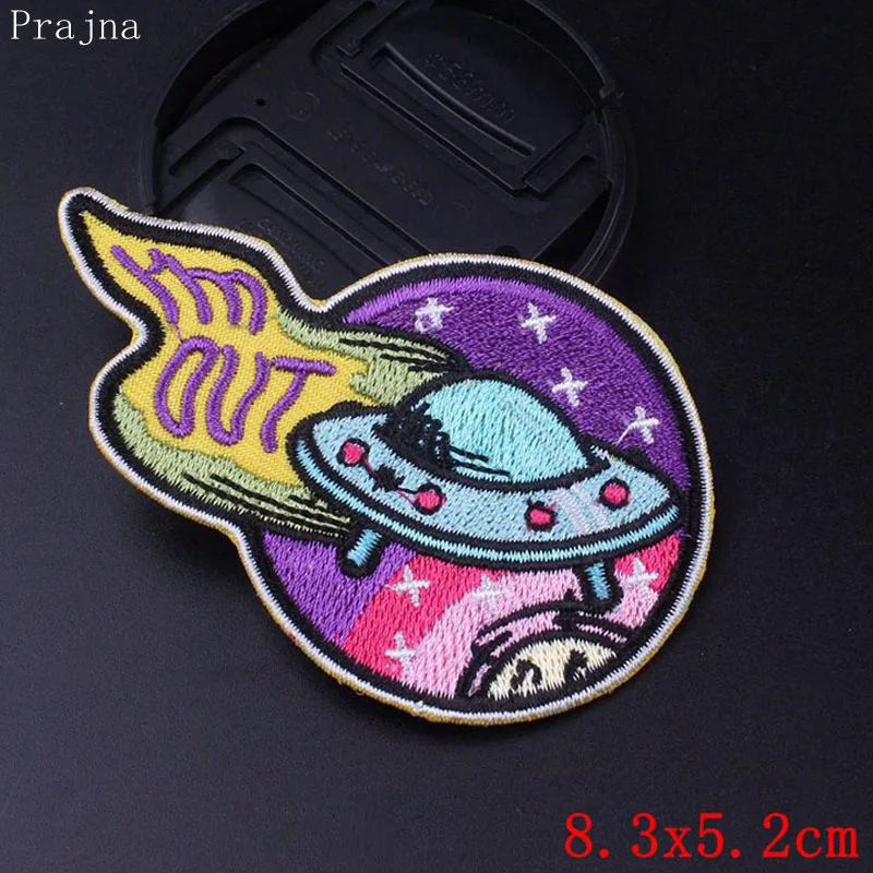 Prajna UFO космический пластырь Железный на рок стражи Галактики пластыри дешевые вышитые Parches для одежды Наклейки Аппликации DIY - Цвет: Лазерный