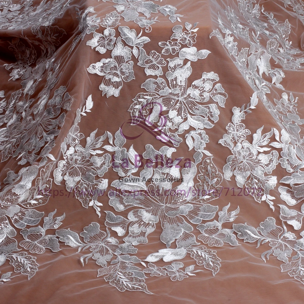 La Belleza высокое качество Off white смешанный Серебряный/Розовый/champgane блестками на сетке свадебное платье кружевной ткани 1 ярд
