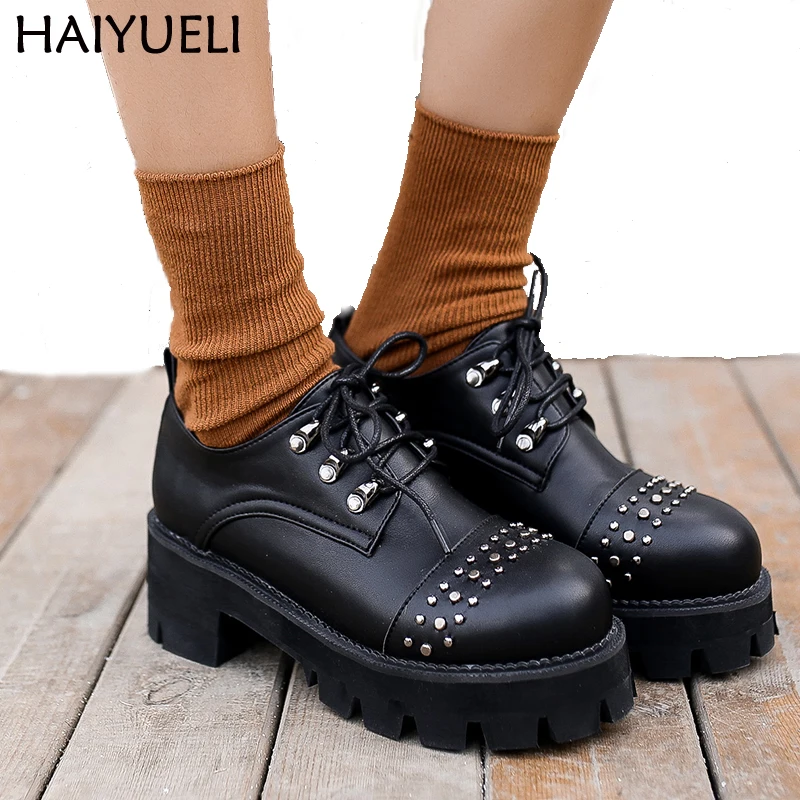 

Casual Oxford Shoes For Women Vintage Rivet Lace Up Harajuku Goth Shoes Ladies Platform Round Toe Brogue Shoes