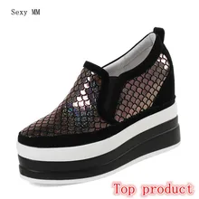 Обувь без застежки из натуральной кожи на танкетке; женские лоферы на плоской подошве; Повседневная прогулочная обувь на плоской подошве, увеличивающая рост; большие размеры 33-40