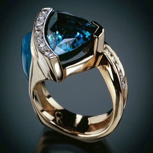

2019 New Fashion Blue Crystal Zircon Stone Ring Male Female Rose Gold Wedding Jewelry Promise Engagement Rings For Men And Women