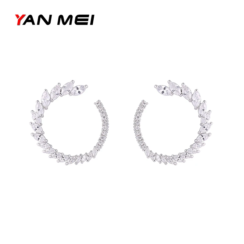 

YAN MEI 2017 New Clear Cubic Zirconia Round Flower Stud Earrings for Woman Accessories GLE5785Y