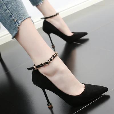 

2019 autumn new women's shoes fashion wild pointed shallow mouth metal thin high heel women's shoes tide