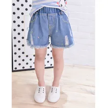 Для маленьких девочек Джинсовые шорты на лето и весну новая одежда для девочек Дети Короткие джинсы для штаны для девочек малышей рваные Короткие штаны для девочек