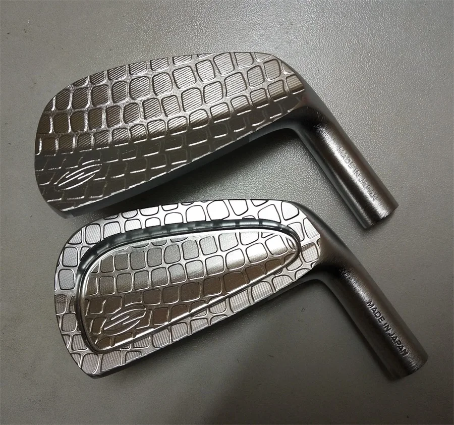 Playwell 2018 Zodia silver Crocodile skin limited edition golf iron