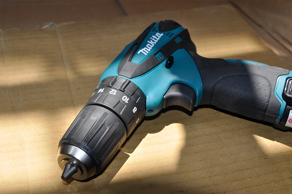 Япония Makita HP330DWE зарядки Ударная дрель литиевая батарея ручная дрель электрическая отвертка 6000-22500ipm 400-1500 об/мин 24/12N. М