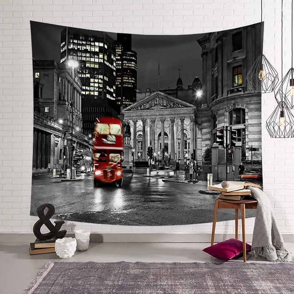 GT8077-7 Red Bus Tapestry