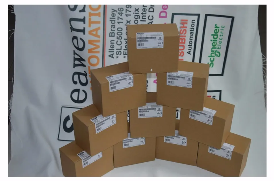 

6ES7222-1HH32-0XB0 (6ES7 222-1HH32-0XB0)SIMATIC S7-1200, DIGITAL OUTPUT SM 1222, 16 DO, RELAY 2A,HAVE IN STOCK