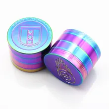 Neue 52mm 4 Schichten Kühle Farben Metall Grinder Zink-legierung Nach Dem Zufall Raucher Crusher Hand Muller Pflanzliche Tabak Grinder