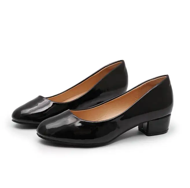3 вида стилей кожаные туфли; женские туфли-лодочки на квадратном каблуке средней высоты в сдержанном стиле; женские весенние офисные туфли из органической кожи; женские деловые туфли на высоком каблуке - Цвет: patent leather round