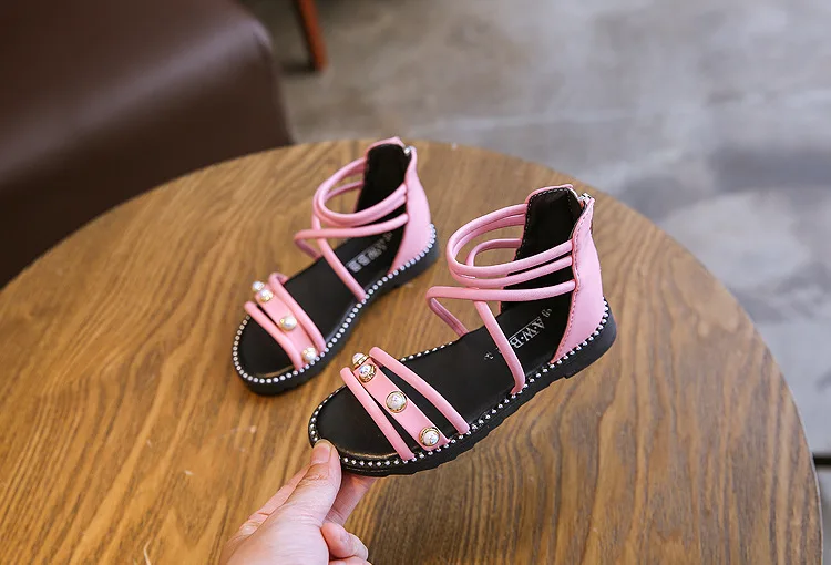 AFDSWG детские летние сандалии Розовые римские сандалии-гладиаторы черная детская пляжная обувь детские кожаные сандалии для девочек на плоской подошве