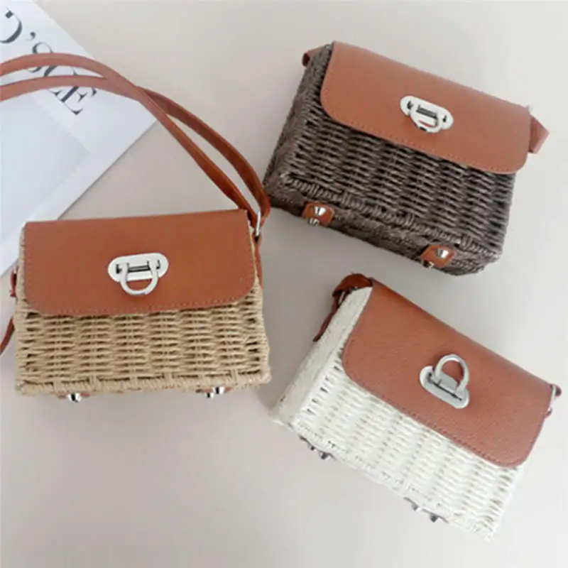 

Women's Straw Messenger Bag Rattan Woven Square Handbag Crossbody Summer Shoulder Bags