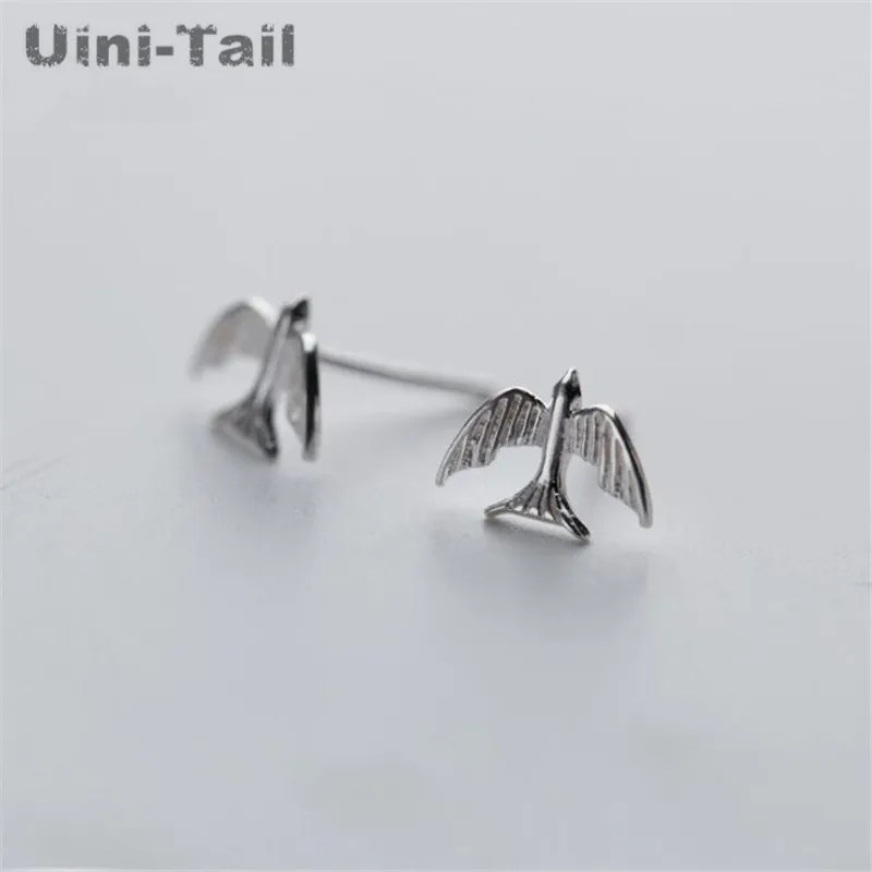 925 Стерлинговое Серебро милые маленькие и изысканные серьги Ласточка корейское Искусство животных серьги ювелирные изделия женские свадебные аксессуары