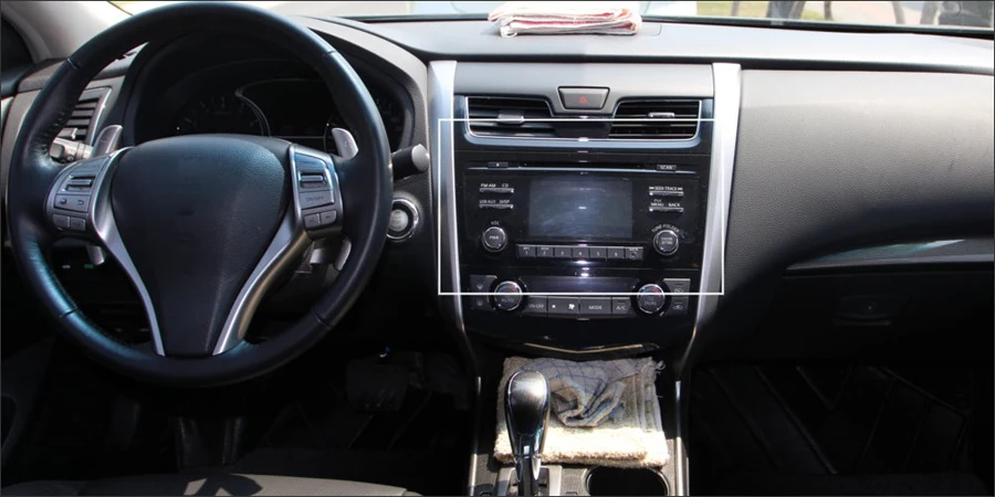 Nissan Teana Interior_M242