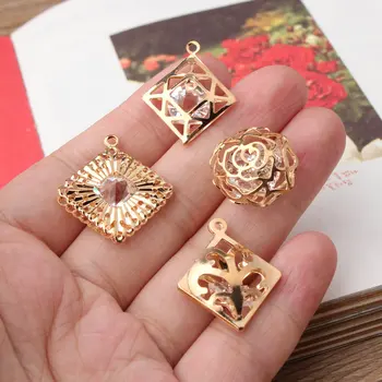 

10PCs/Lot Hollow Out Gold Tone Alloy Pendants DIY Jewelry Findings Metal 3D Square Fashion Necklace Bracelet Phone Chain Charms