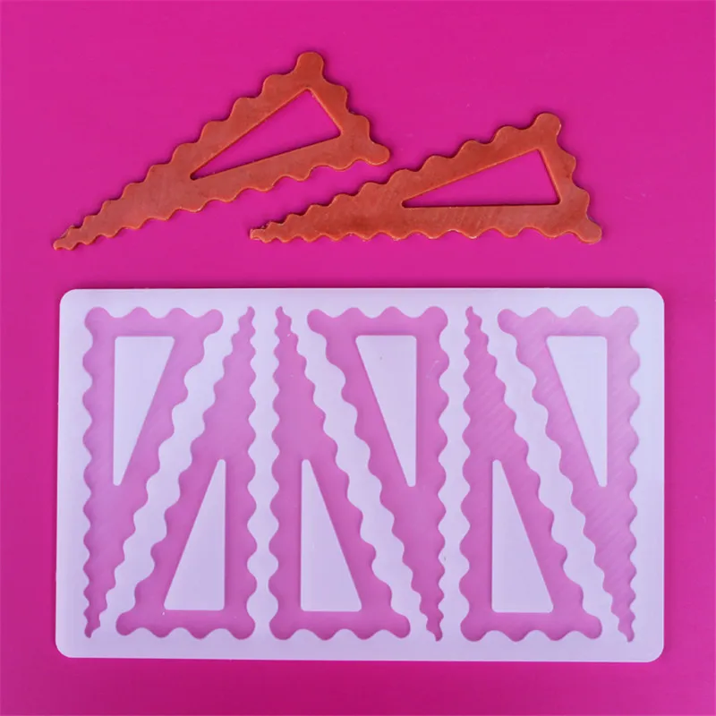 Bakeware Tool Hollow Triangle Shape Cake Topper Sides Stencils Bakery Tool Silicone Cake Mold Chocolate Mould Cake Decorations