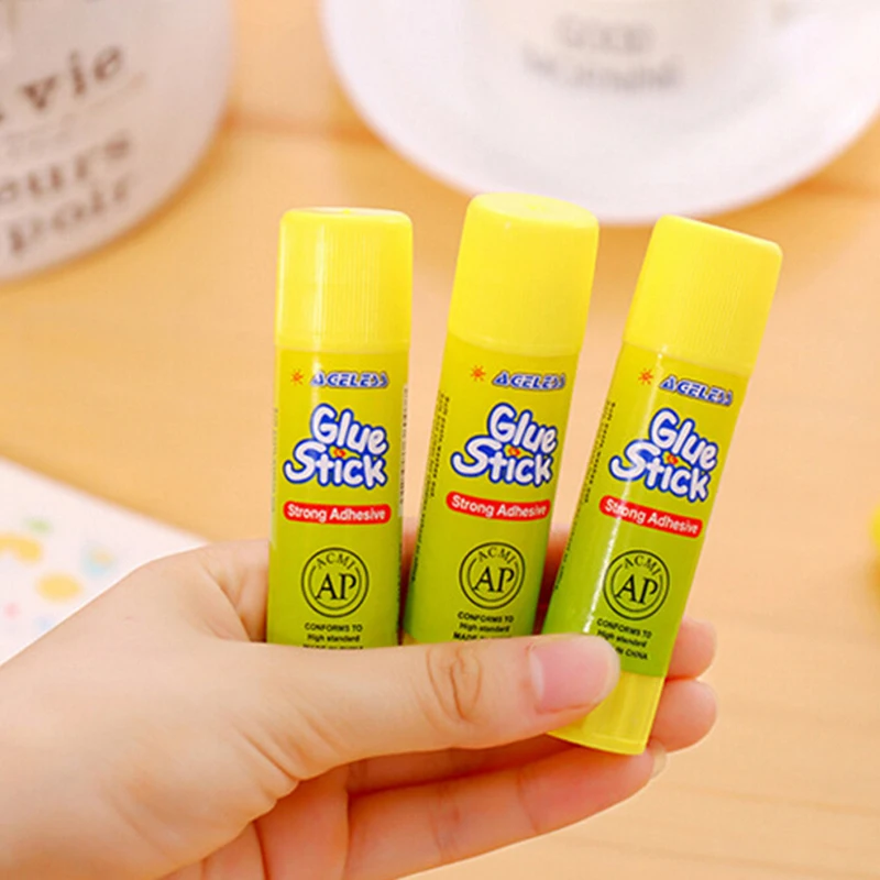 

1PC Solid Glue Strong Adhesives Glue Stick for Children Solid Glue School Office Supplies Essential Handcraft Tool