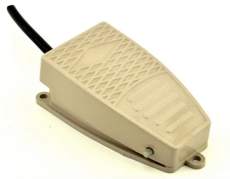 Superfície de borracha preta Pedal Duplo Interruptor,