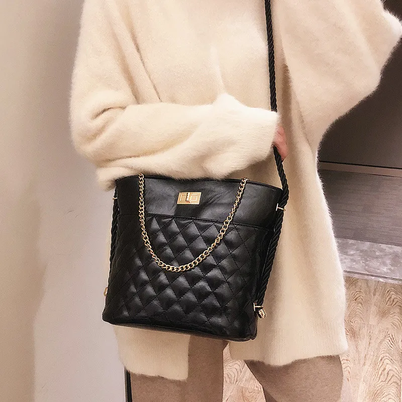 

Large bag chain portable women's bag, 2019 new style fashion large capacity shopping bag single-shoulder slant cross women's bag
