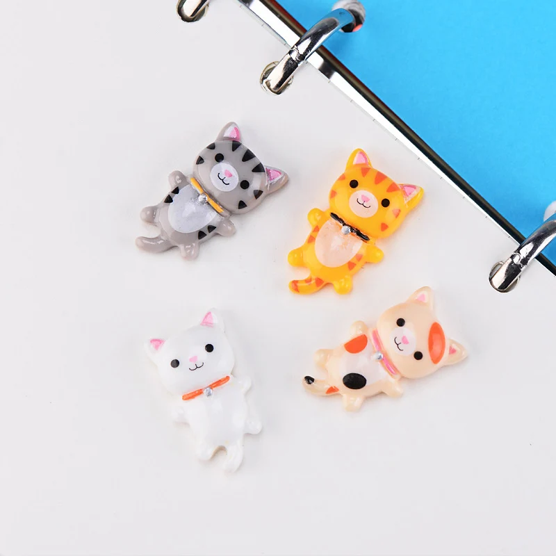 

ZOCDOU 4 Pieces Merry Cat Kitty Japan German Small Statue Mini Figurine Crafts Ornament Miniatures Play House Car Desk DIY Decor