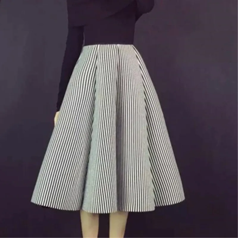 

Autumn black and white vertical striped tutu skirts autumn long section retro space cotton
