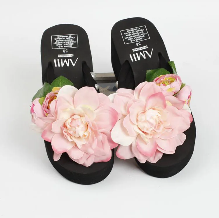 2019 New Summer Anti-skid Hand Flowers Beach Slippers Womens Most Comfortable Wedge Flip Flop Shoes Cheap46
