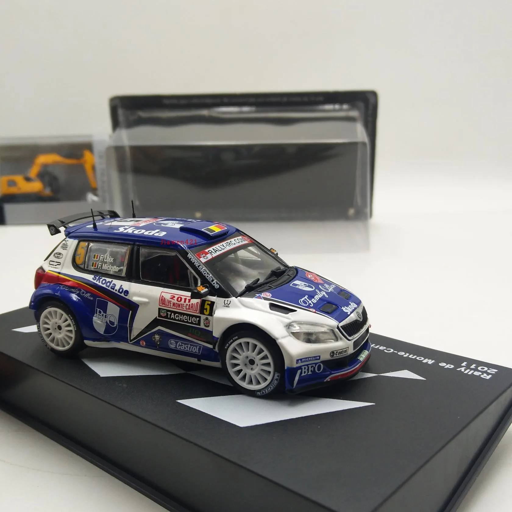 Ix o 1:43 SKODA fabla S2000 Бутик брелок для автомобильных ключей, игрушки для детей, модель детской игрушки посылка