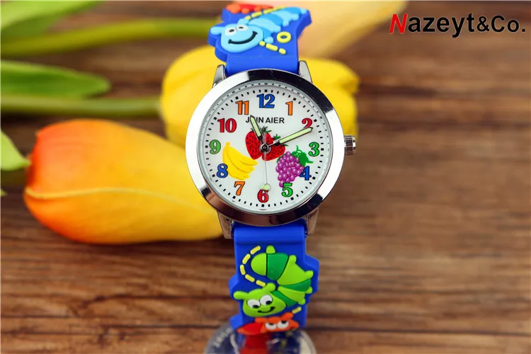 Бесплатная доставка, детские 3D часы для маленьких мальчиков и девочек, с милым фруктовым циферблатом, светящиеся руки, мягкие силиконовые