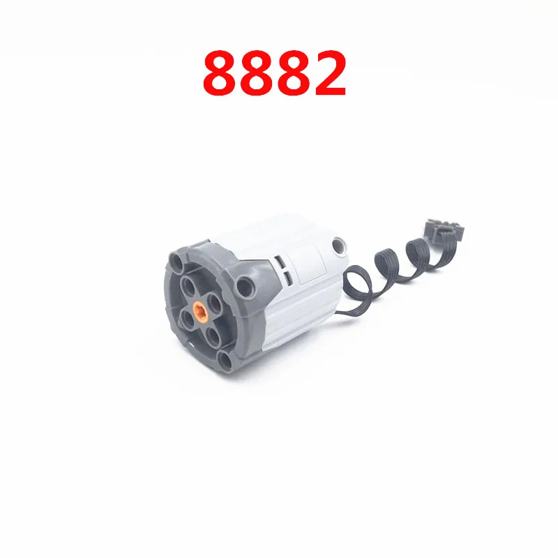 8882