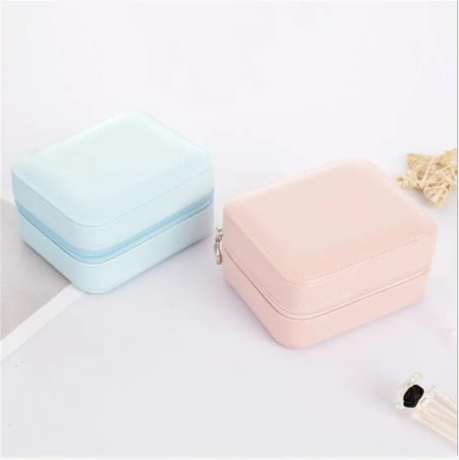QQ20181010190401