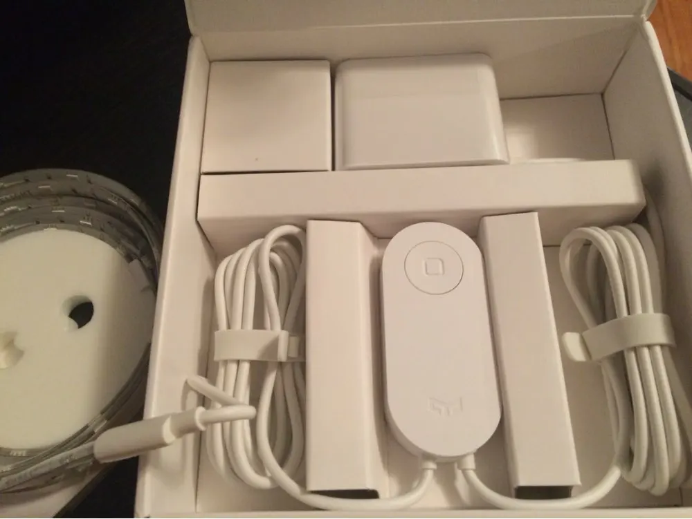Original-Xiaomi-Yeelight-RGB-Intelligent-light-band-Smart-home-Phone-App-wifi-light-strip-Colorful-lamb (1)