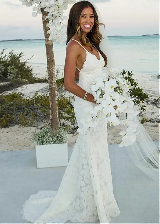 

Backless Vestido De Noiva 2019 Wedding Dresses Mermaid Spaghetti Straps V-neck Lace Beach Boho Dubai Arabic Wedding Gown Bridal