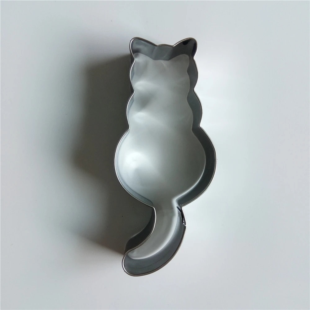 AMW Kitchen Bakeware Cat Shaped Stainless Steel Cookie Cutter Cheap