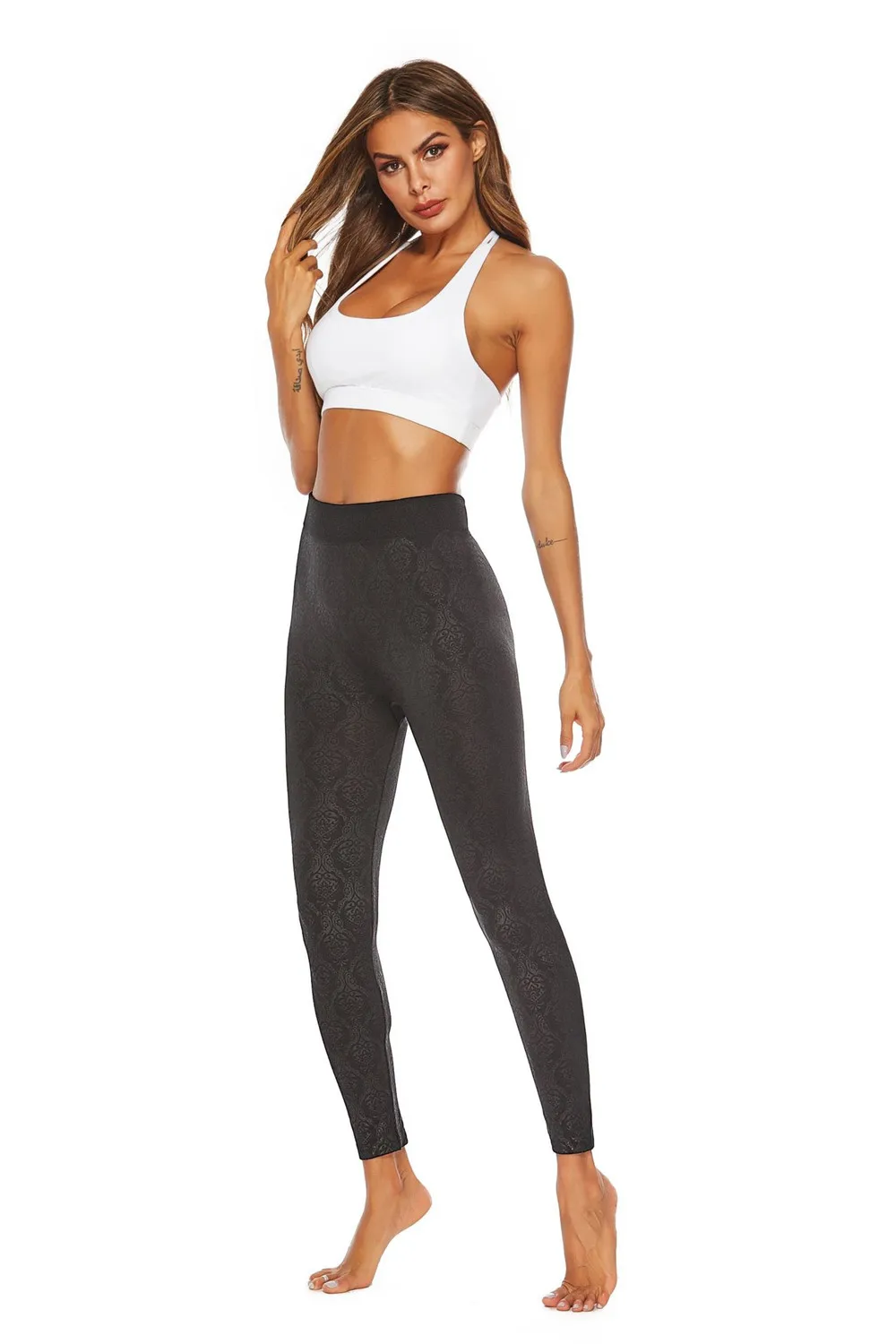 2019 New Arrival Prints Tights Trousers Breathable Yoga Pants Black Solid Color High Waist Sports Leggings Push Up Gym Leggins
2019 New Arrival Prints Tights Trousers Breathable Yoga Pants Black Solid Color High Waist Sports Leggings Push Up Gym Leggins