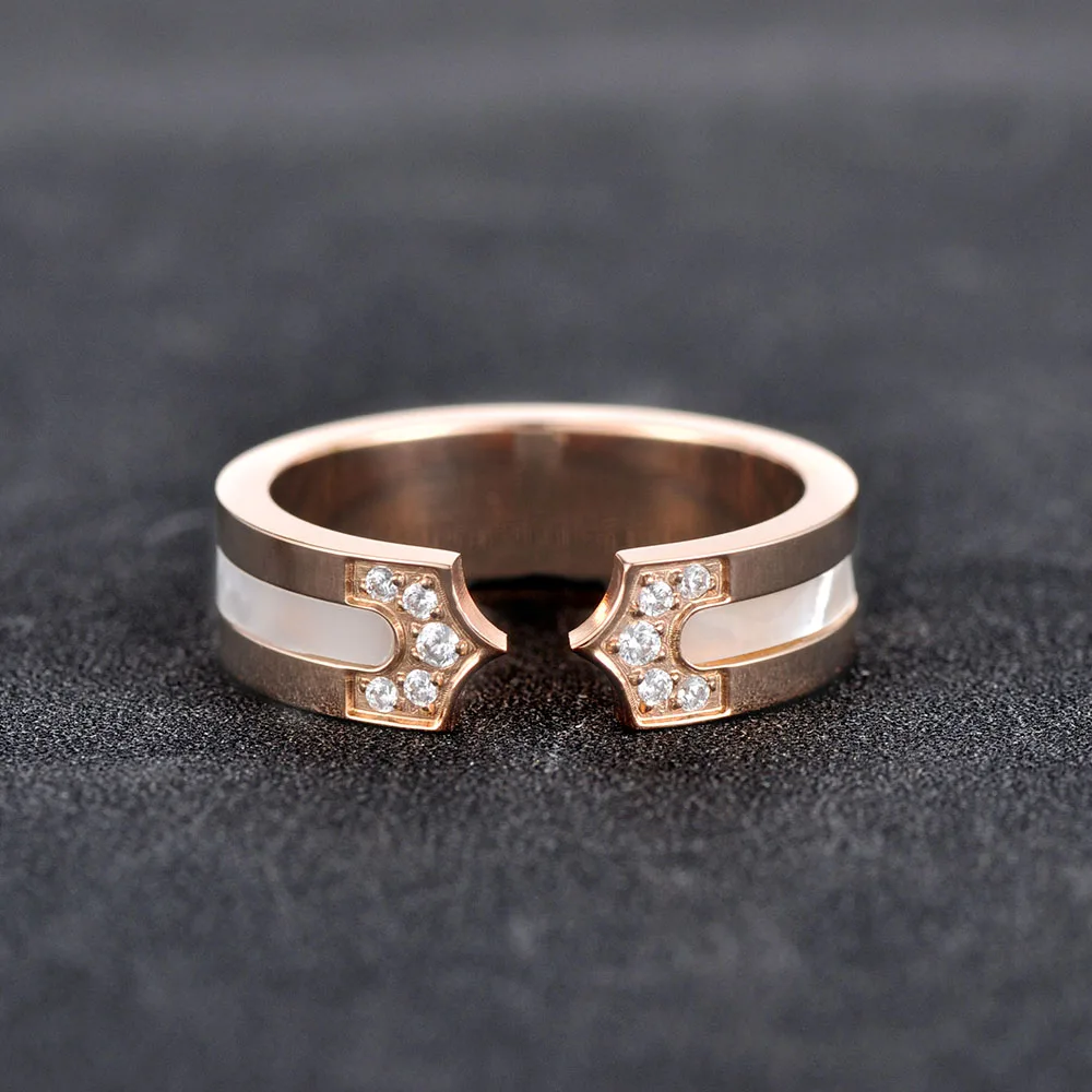 ZooMango Classic Rose Gold CZ Crystal Shell Ring Jewelry Stainless Steel Wedding Rings For Women Anneau Anillos Mujer ZR18024