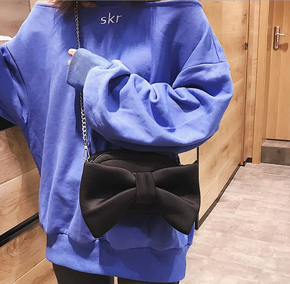 الكورية الحلو فتاة مخلب 2018 أزياء جديد المرأة مصمم حقيبة يد جودة المخملية اليد حقيبة كبيرة القوس سلسلة الكتف Crossbody أكياس الكورية الحلو فتاة مخلب 2018 أزياء جديد المرأة مصمم حقيبة يد جودة المخملية اليد حقيبة كبيرة القوس سلسلة الكتف Crossbody أكياس