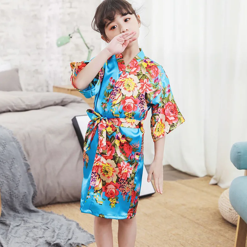 Детский халат с принтом для девочек, тонкий дышащий атласный Гладкий ночной халат с поясом на лето, M09