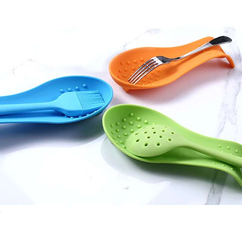 

Silicone Spoon Insulation Mat Heat Resistant Placemat Spoon Rest Drink Glass Coaster Tray Spoon Pad Kitchen Tools