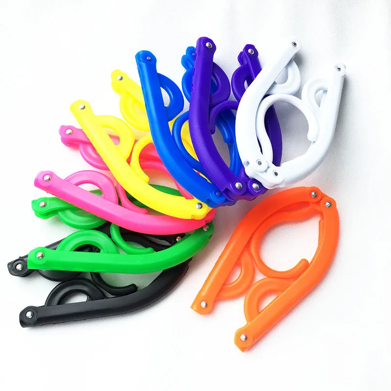

1PC Travel business hotel Folding Plastic Hangers With Hooks Space Saving Hanger For Clothes closet rod coat hanger Storage Rack