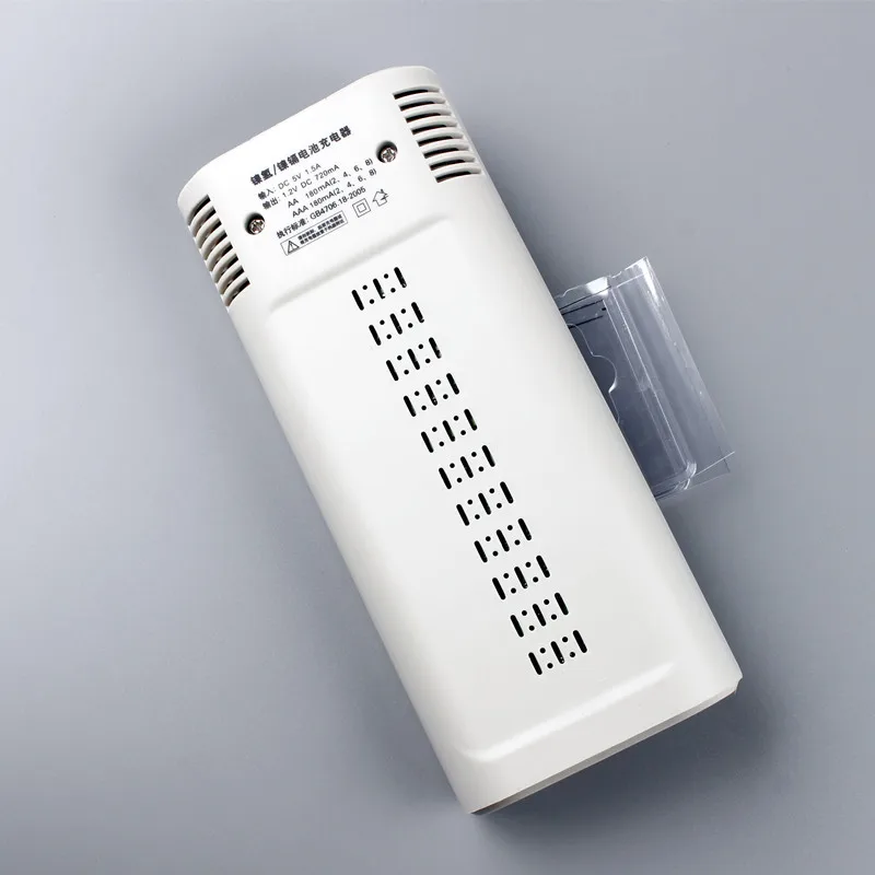 Sofirn 8 Slots AAA AA Battery Chargers LED Light Smart battery Charger NI-MH aa aaa Chargers US EU USB Plug Quick Charger Sofirn 8 Slots AAA AA Battery Chargers LED Light Smart battery Charger NI-MH aa aaa Chargers US EU USB Plug Quick Charger